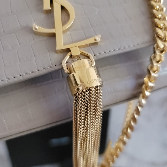 Saint Laurent -KATE SMALL CHAIN BAG WITH TASSEL IN CROCODILE-EMBOSSED - Picture 6 of 8